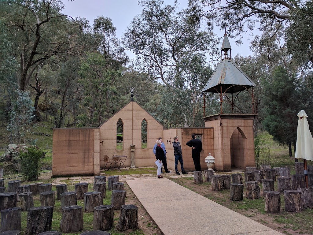 Peregrines at Table Top Mountain |  | 92 Paterson Rd, Gerogery NSW 2642, Australia | 0457864099 OR +61 457 864 099