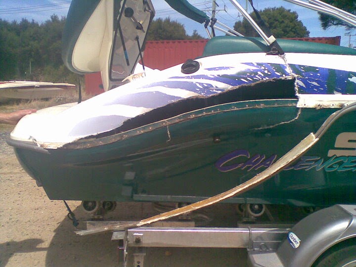 A & A Morse Fibreglass Boat Repairs | 260 Marine Parade, Hastings VIC 3915, Australia | Phone: 0409 334 344