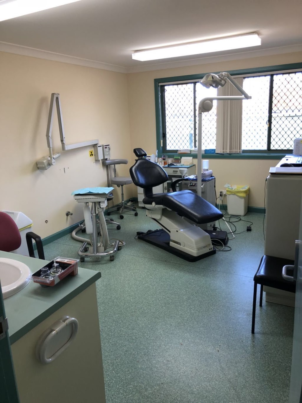 Experteeth Dental | dentist | 16 Cole St, Coolah NSW 2843, Australia | 0475007859 OR +61 475 007 859