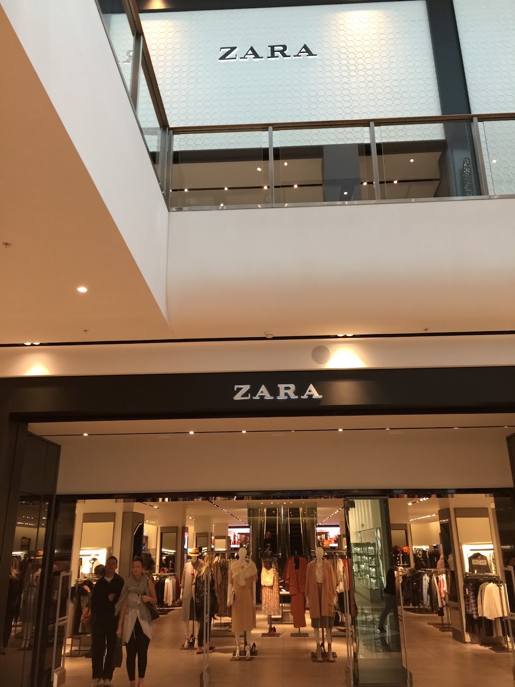 Zara (cnr herring and) Opening Hours