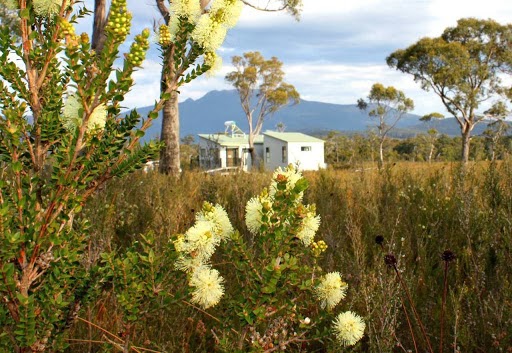 Buttongrass Retreat | Box_168_Huonville, 308 Lune River Rd, Ida Bay TAS 7109, Australia | Phone: (03) 6264 2233