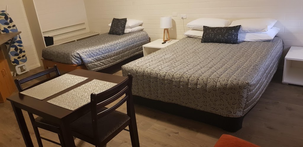Pampas Motel & Guesthouse | lodging | 76 Stirling Road, Port Augusta SA 5700, Australia | 0886423795 OR +61 8 8642 3795