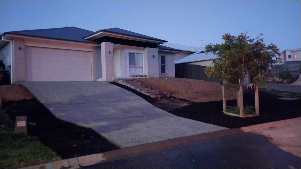Shiny Side Up Training and Tours | 8 Antigua Ave, Lake Cathie NSW 2445, Australia | Phone: 0439 004 415