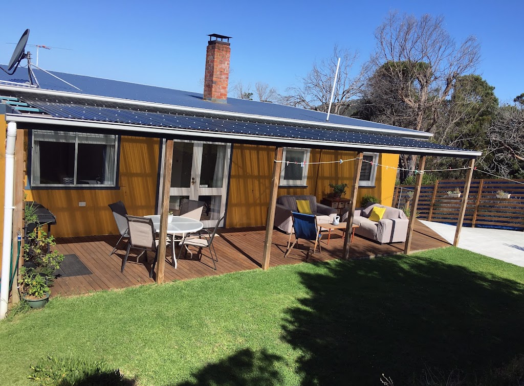 Up the Back | lodging | 148 Tasman Hwy, Bicheno TAS 7215, Australia | 0409876608 OR +61 409 876 608