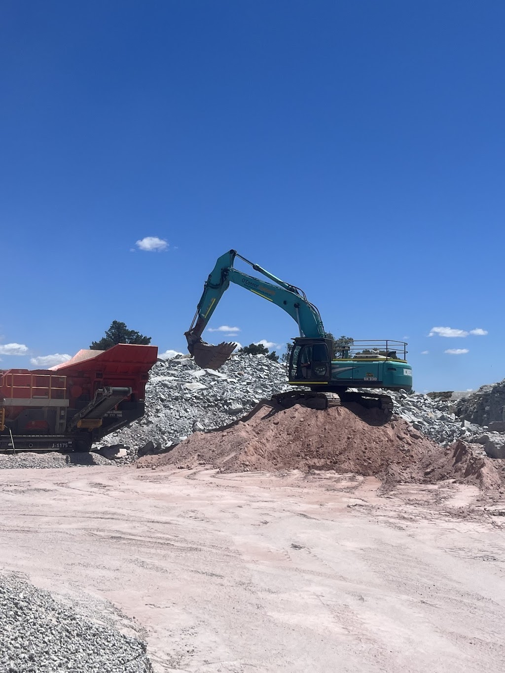 TCM - Tocumwal Construction Materials | Quirks Rd, Tocumwal NSW 2714, Australia | Phone: 0418 579 049