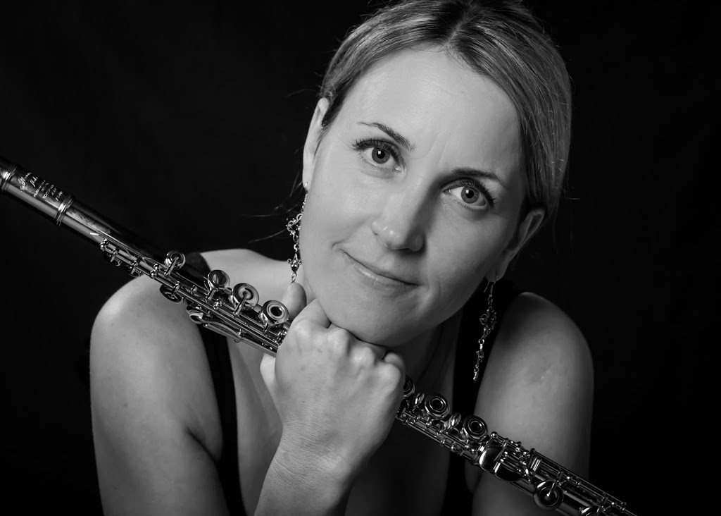 Monika Koerner - flautist | Bardon Esplanade, Bardon QLD 4065, Australia | Phone: 0466 188 899
