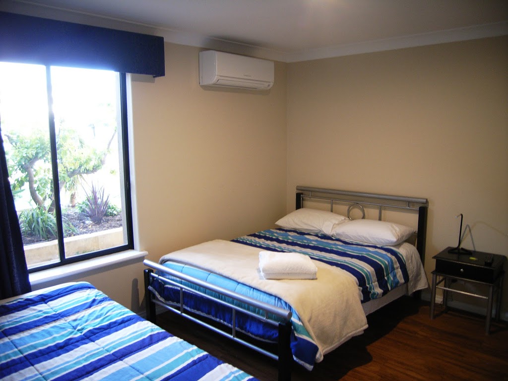 Ocean Reef Homestay | 71 Marina Blvd, Ocean Reef WA 6027, Australia | Phone: 0422 497 535