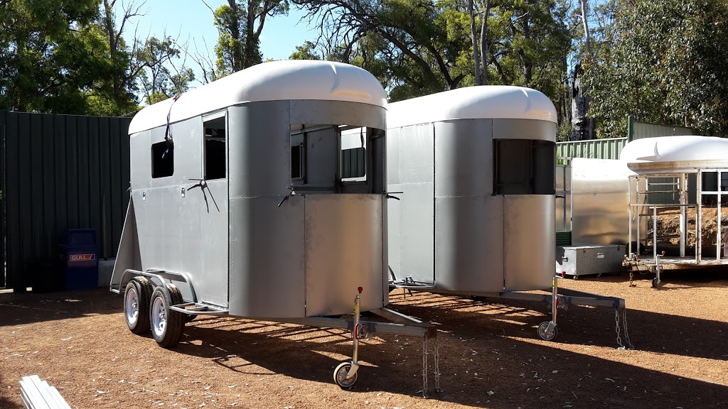 Gidgie Floats | 8461 Stoneville Rd, Gidgegannup WA 6083, Australia | Phone: 0409 081 770