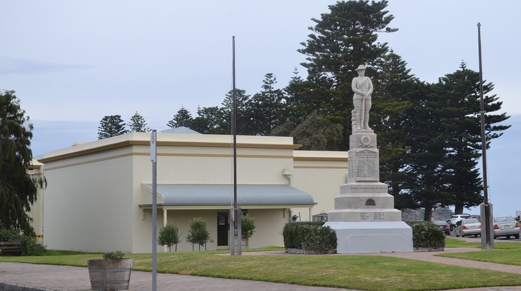 Soldiers Memorial | park | 34A Smillie St, Robe SA 5276, Australia