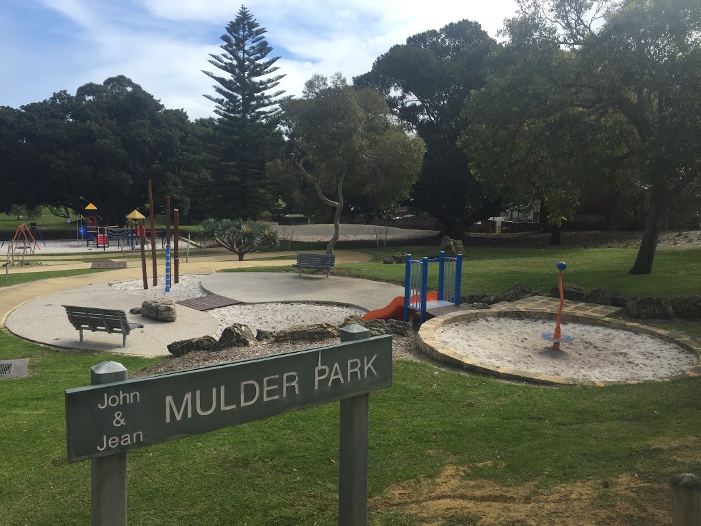 Mulder Park | park | 62 Davies Rd, Claremont WA 6010, Australia