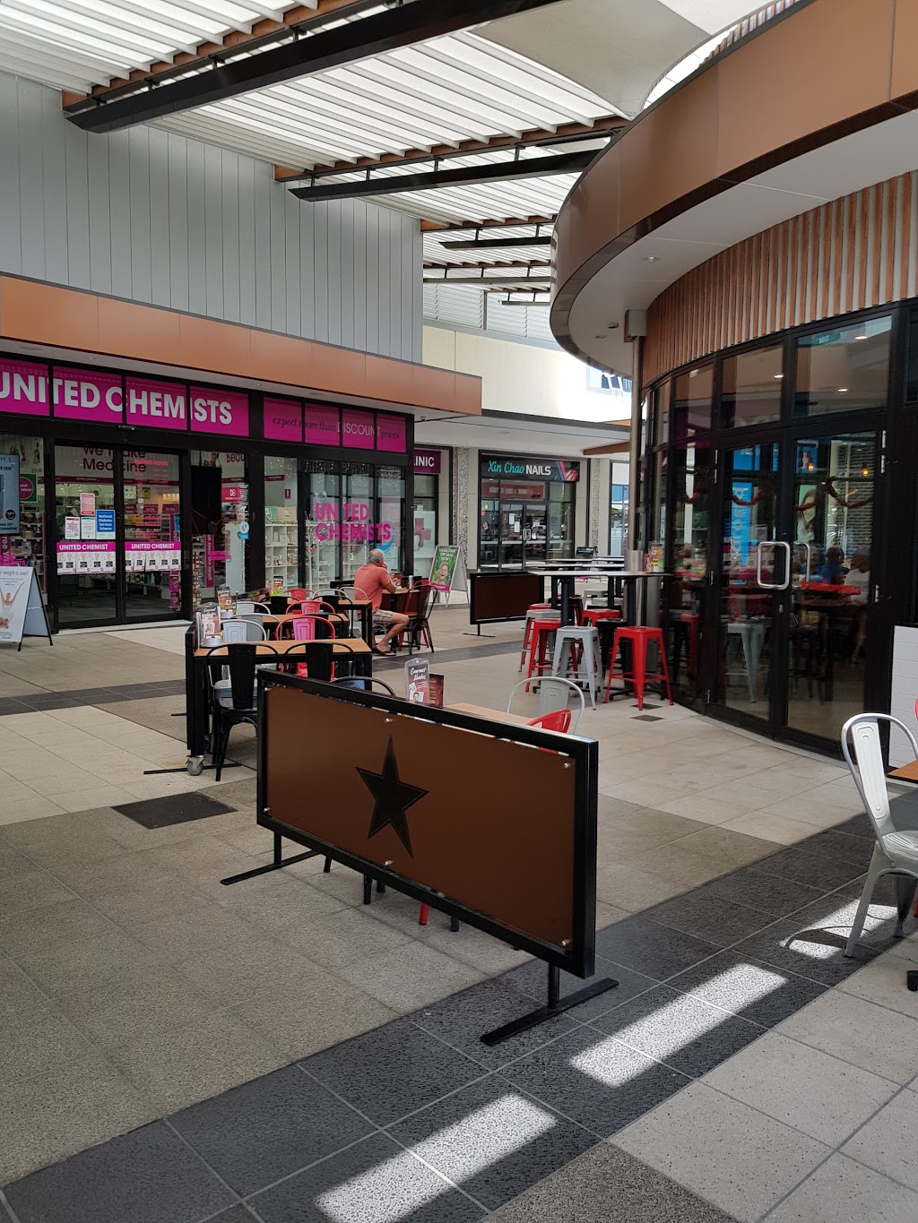 Parkside Plaza Mackay | shopping mall | 245 Bridge Rd, West Mackay QLD 4425, Australia | 0749400100 OR +61 7 4940 0100