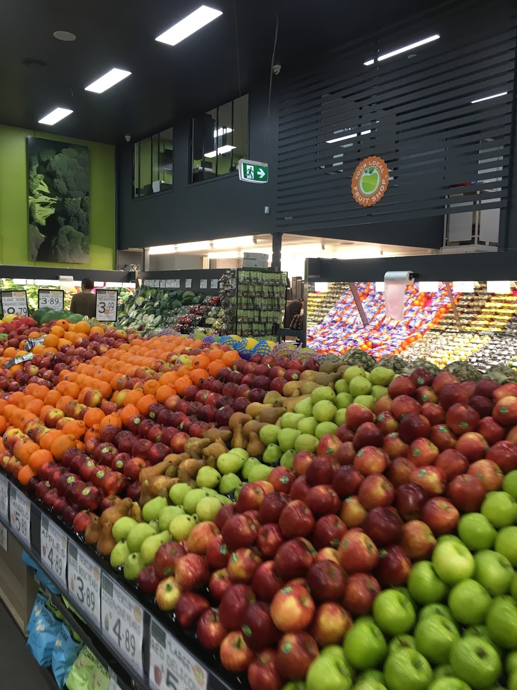 Lorentis Fresh Food Market | store | 1164 Cavendish Rd, Mount Gravatt East QLD 4122, Australia | 0734930600 OR +61 7 3493 0600
