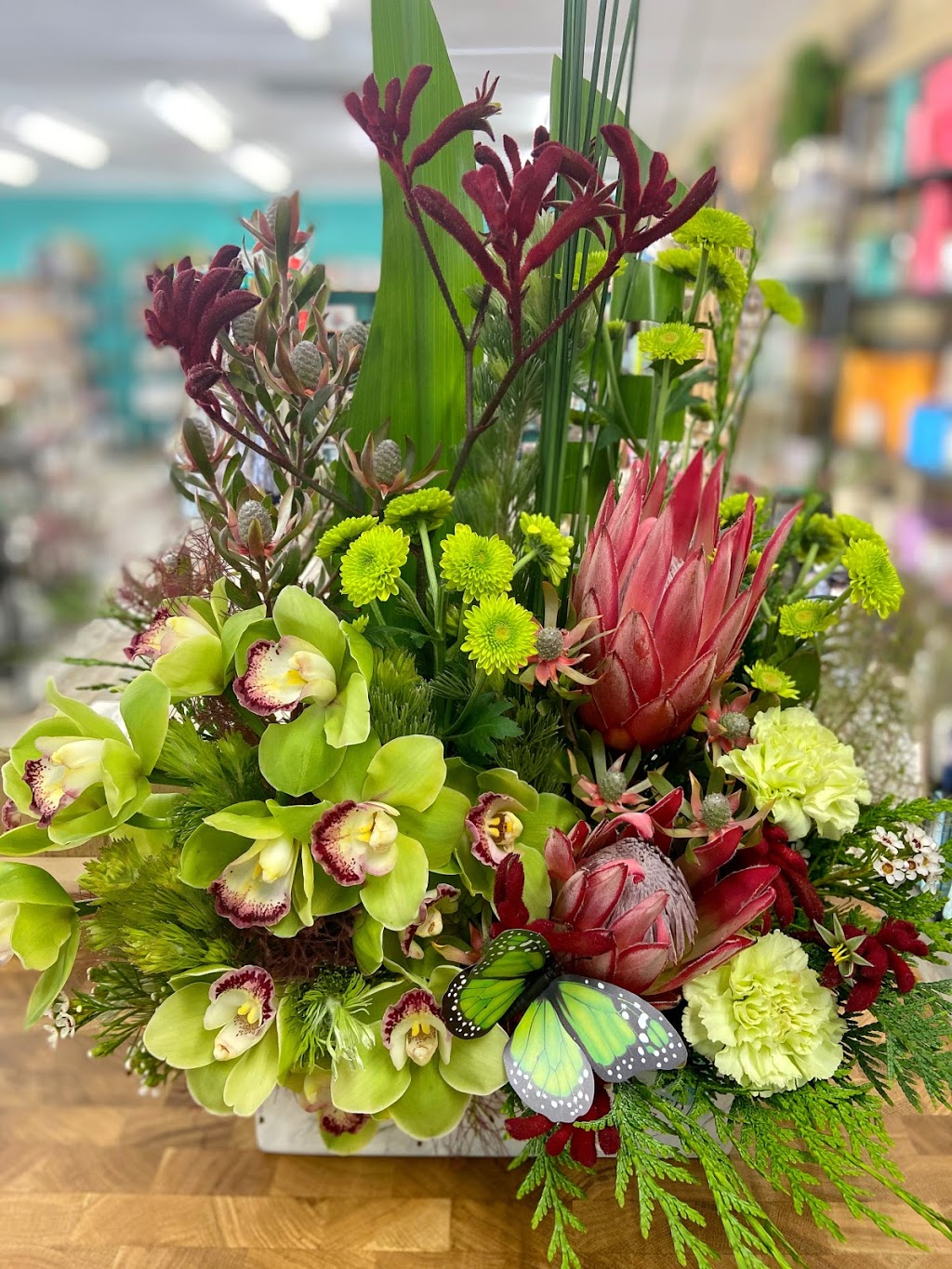 Bewitched Flowers & Gifts | Shop 4/3 Carleton St, Kambah ACT 2902, Australia | Phone: (02) 6181 8677