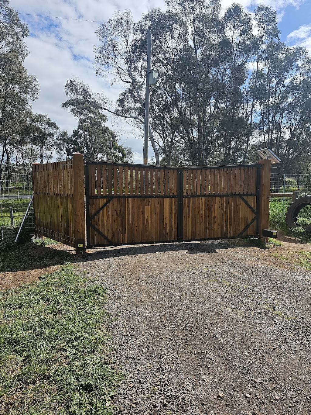 Wahlerts Rural Contracting | 1458 Strathfieldsaye Rd, Axe Creek VIC 3551, Australia | Phone: 0472 636 914