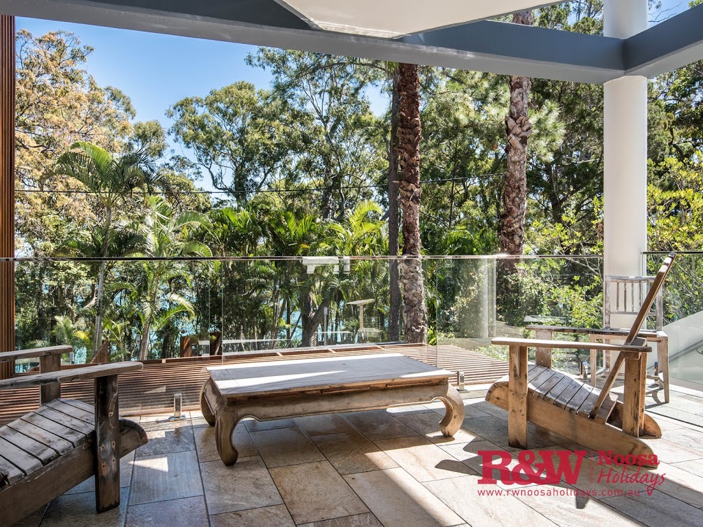 Park Cove 1 - RW Noosa Holidays | 48 Park Rd, Noosa Heads QLD 4567, Australia | Phone: (07) 5448 0966