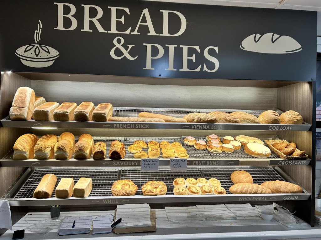 Macdermids Bakery | 17 Deniliquin Rd, Tocumwal NSW 2714, Australia | Phone: 0459 279 449