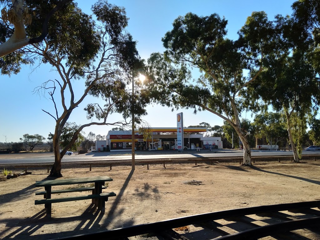 Meckering | gas station | LOT 57 Great Eastern Hwy, Meckering WA 6405, Australia | 0896251339 OR +61 8 9625 1339