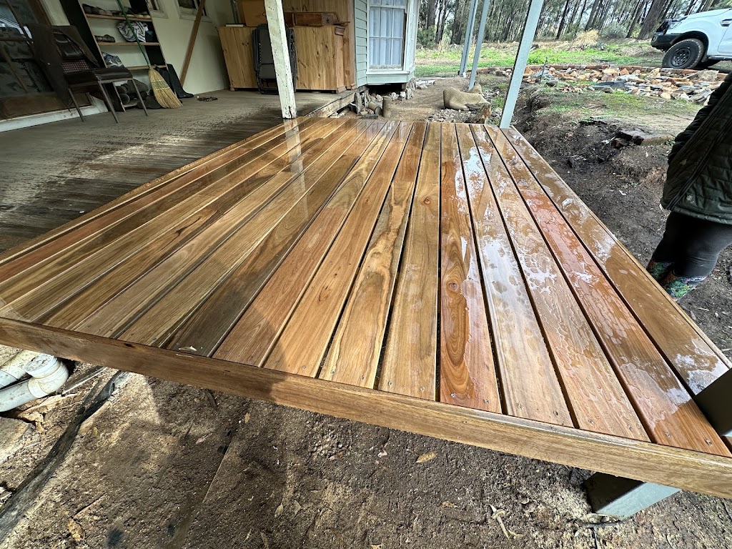Mitch Daley Carpentry | 15 Bellbird Dr, California Gully VIC 3556, Australia | Phone: 0457 209 460