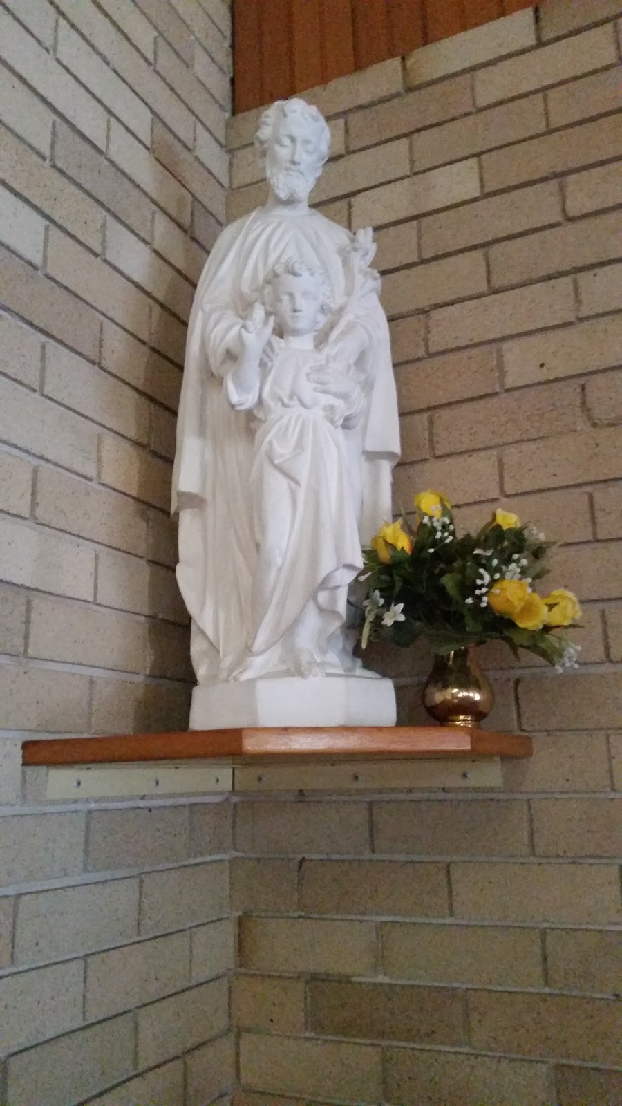 Our Lady Star of the Sea Catholic Church | church | 50 Kiora Rd, Miranda NSW 2228, Australia | 0295251448 OR +61 2 9525 1448
