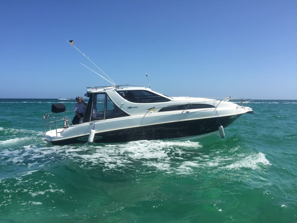 Carrum Sailing and Motor Boat Club |  | 13-17 Johnson Ave, Carrum VIC 3197, Australia | 0483810962 OR +61 483 810 962