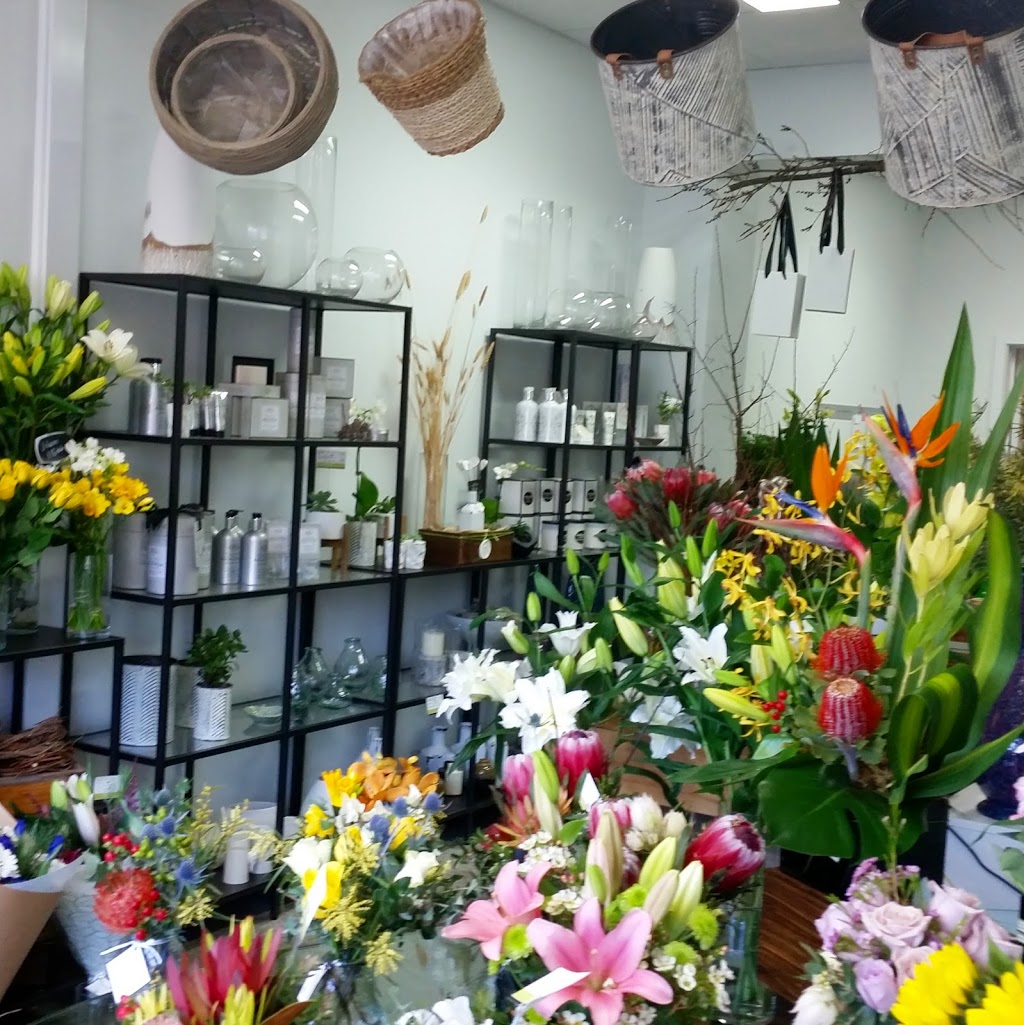 The Flower Mint | florist | 160 Lyttleton Terrace, Bendigo VIC 3550, Australia | 0354426758 OR +61 3 5442 6758