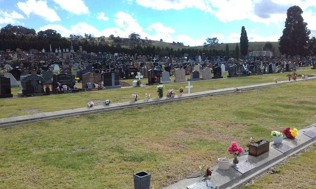Yan Yean Public Cemetery | cemetery | 2265 Plenty Rd, Yan Yean VIC 3755, Australia