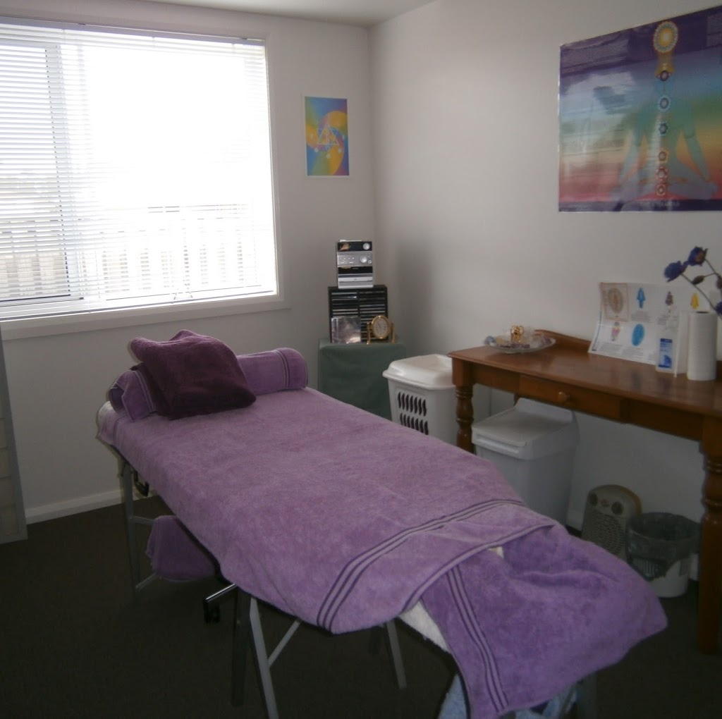 Healing Hands Massage Clinic | health | 23 Maysfield Circuit, Port Macquarie NSW 2444, Australia | 0265810570 OR +61 2 6581 0570