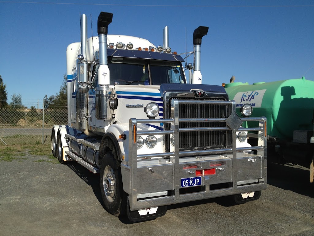 KJP Haulage |  | 44 Young St, Barney Point QLD 4680, Australia | 0409705435 OR +61 409 705 435