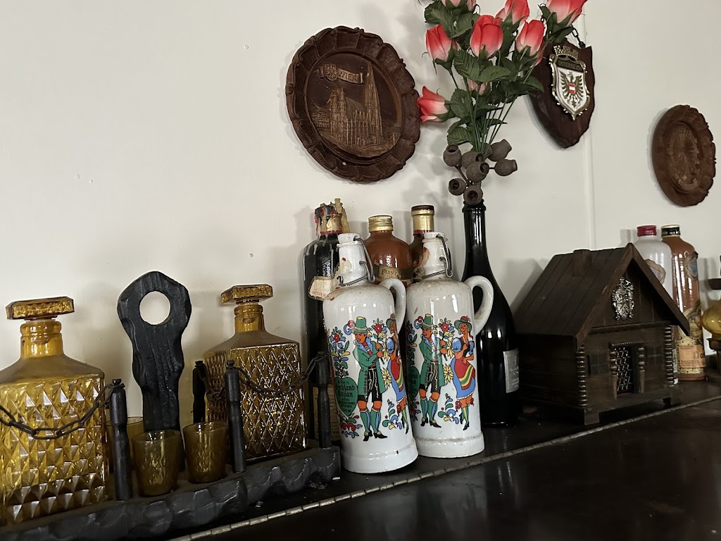 Tanjil lodge | 3518 Mt Baw Baw Tourist Rd, Tanjil Bren VIC 3833, Australia | Phone: 0427 944 968