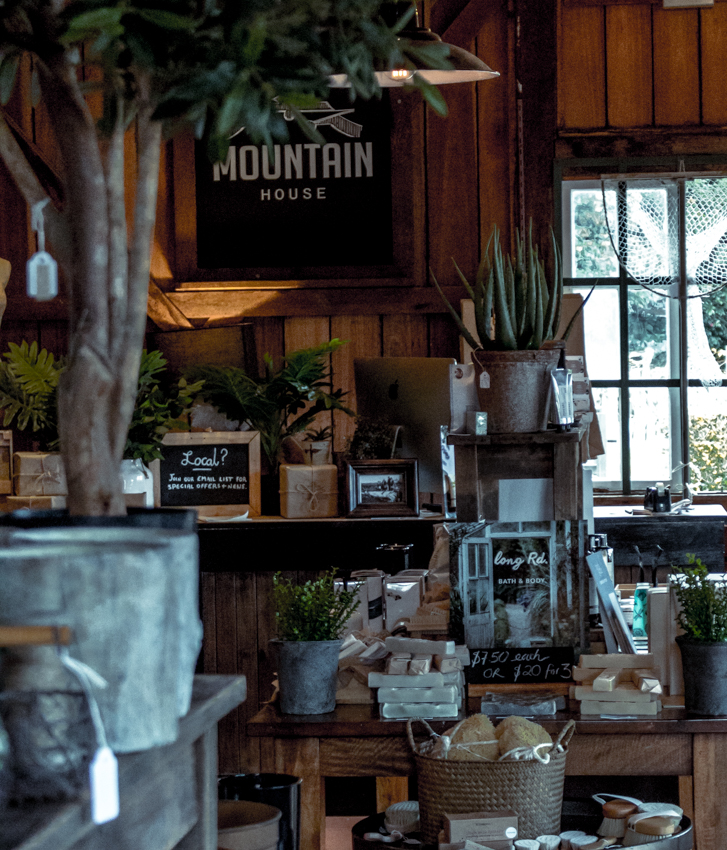 Mountain House | home goods store | 128a Long Rd, Tamborine Mountain QLD 4271, Australia | 0401162484 OR +61 401 162 484