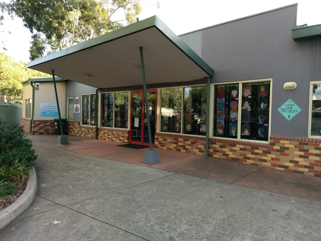 Blackburn Lake Primary School | Florence St, Blackburn VIC 3130, Australia | Phone: (03) 9894 2855