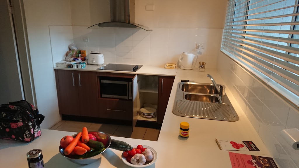 Reef Resort Port Douglas | 121 Port Douglas Rd, Port Douglas QLD 4877, Australia | Phone: (07) 4099 3999