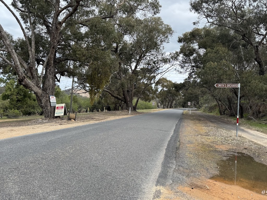 Smith & Sons Orchards | 67 Old Hume Hwy, Glenrowan VIC 3675, Australia | Phone: 0408 597 770