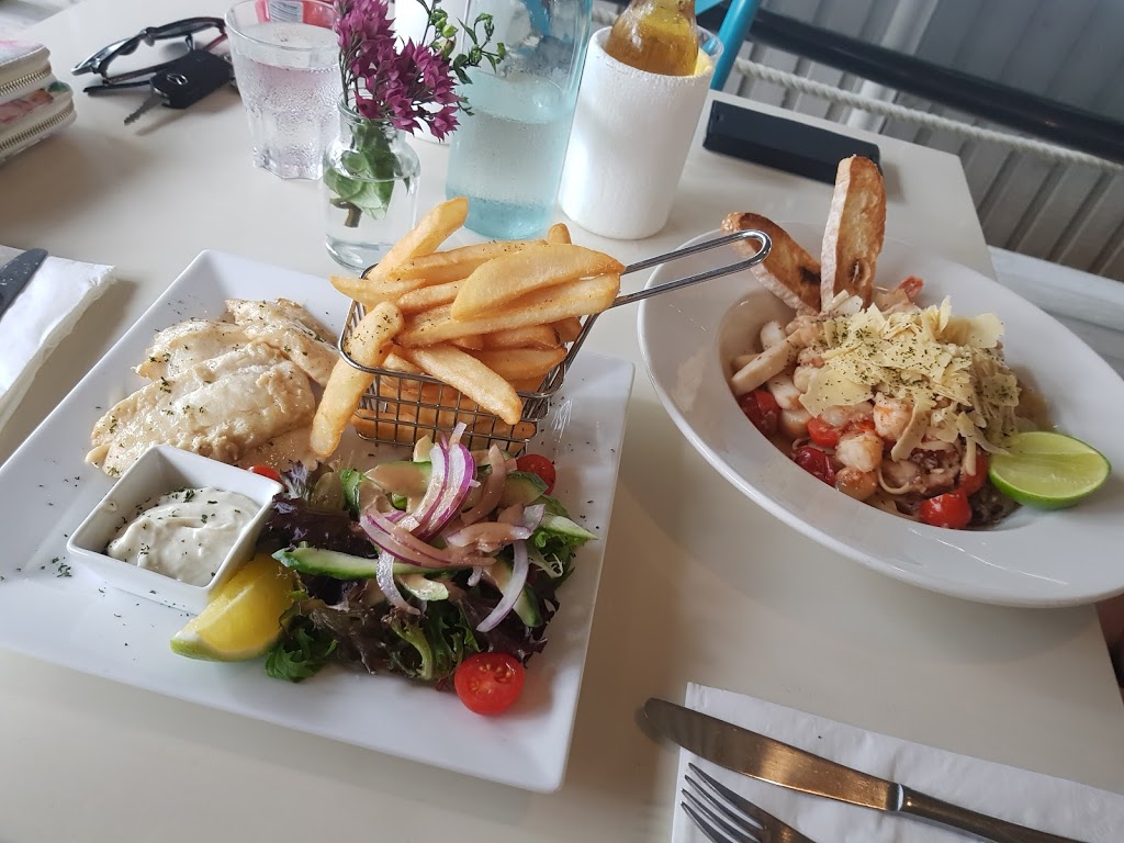 Pippi’s by the sea | restaurant | 42 Donkin Ln, Mission Beach QLD 4852, Australia | 0740886150 OR +61 7 4088 6150