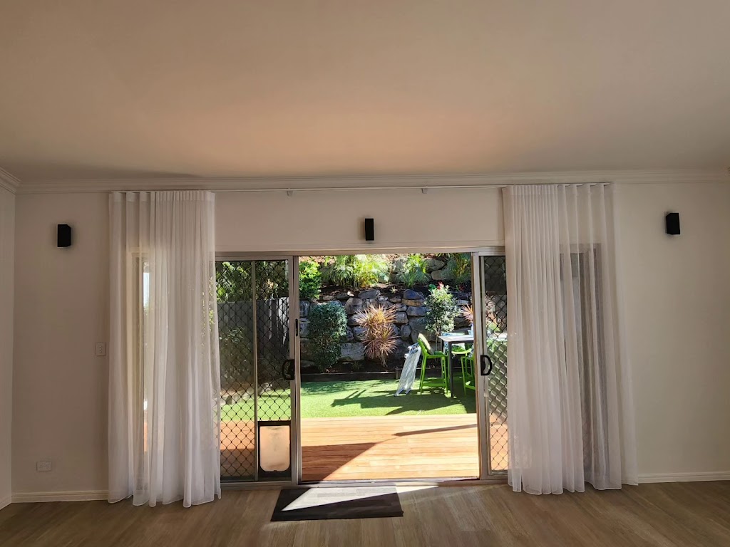 Marrick Electrical Services | 43 Hibertia Ave, Elanora QLD 4221, Australia | Phone: 0423 411 169