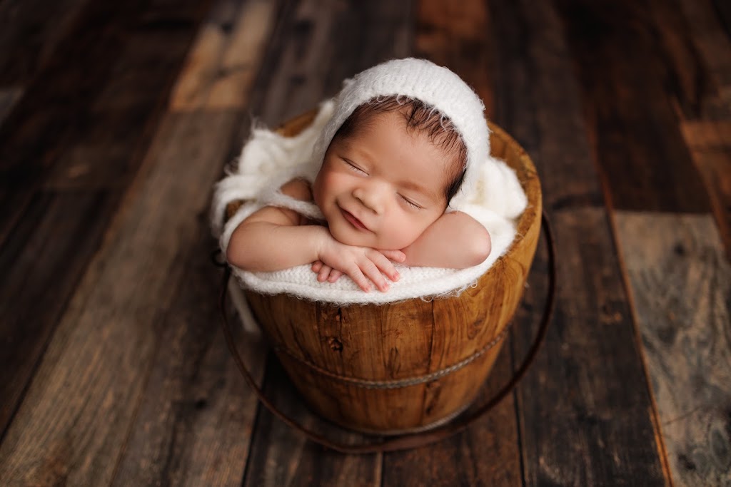 Stelle Studio - Family and Newborn Photography | 14 Hughes Ave, Harrington Park NSW 2567, Australia | Phone: 0424 771 229