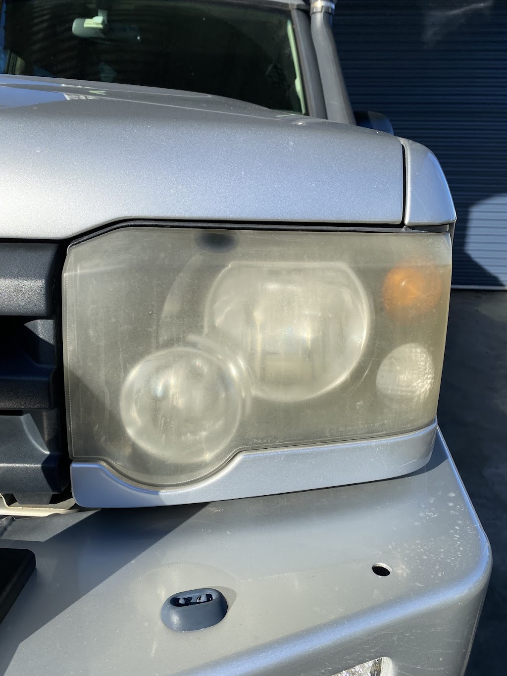 Headlight restoring Newcastle & Lake Macquarie | 119 Enterprise Way, Bolton Point NSW 2283, Australia | Phone: 0499 495 494