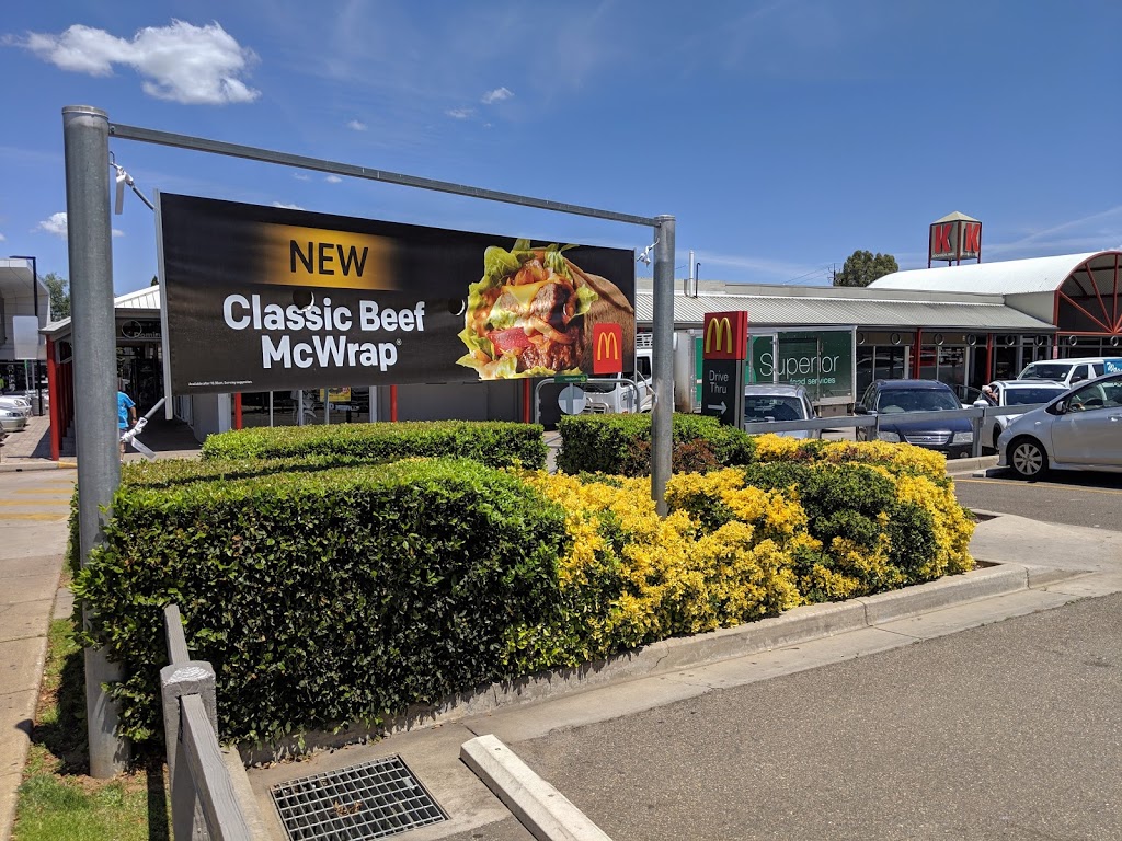 McDonalds Wagga Kooringal | cafe | 92-94 Fay Ave, Kooringal NSW 2650, Australia | 0269224344 OR +61 2 6922 4344