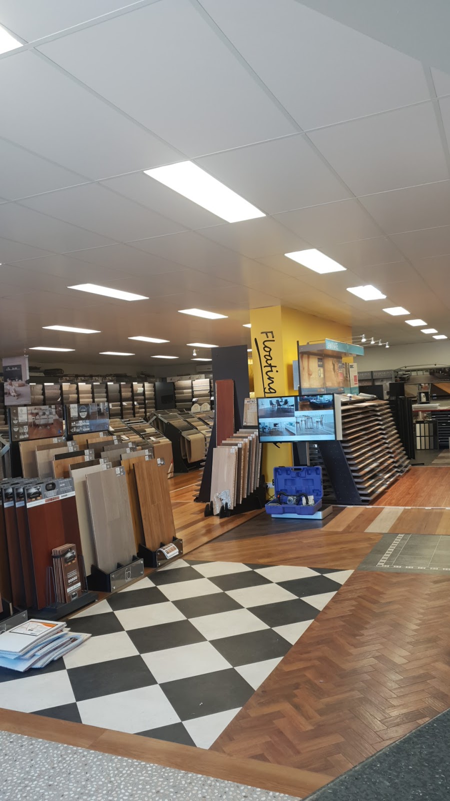 Terry Bros. Carpet Court (Cootamundra) | 79 Parker St, Cootamundra NSW 2590, Australia | Phone: (02) 6942 3888