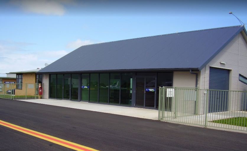 Warrnambool Airport | 146 Mailors Flat-Koroit Rd, Mailors Flat VIC 3275, Australia | Phone: (03) 5559 4800