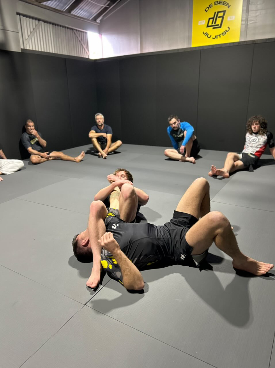 Debeen jiu jitsu Mansfield | 8 Nolan St, Mansfield VIC 3722, Australia | Phone: 0405 516 025