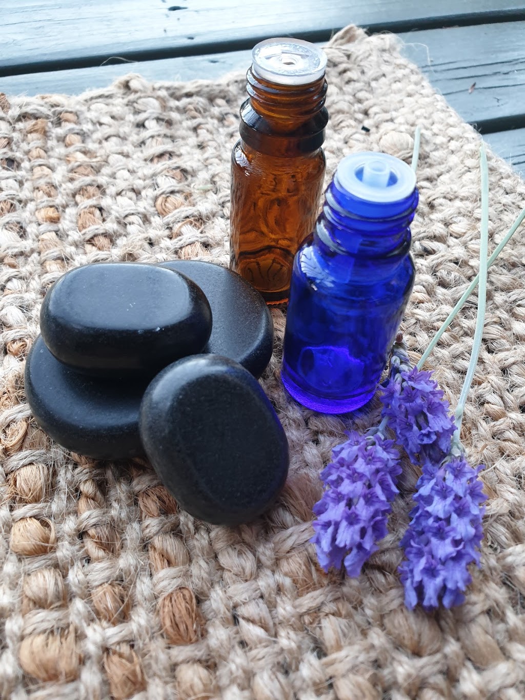 The Lavender Clinic - Aromatherapy, Massage Therapist | 5 Robinson Cl, Hornsby Heights NSW 2077, Australia | Phone: 0410 448 670