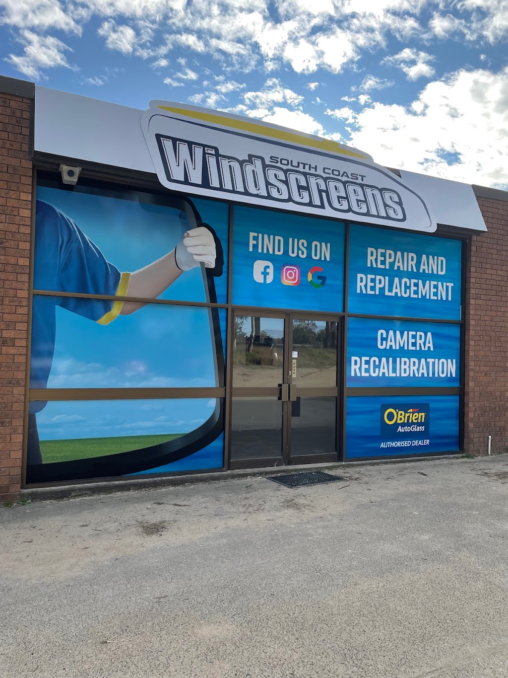 South Coast Windscreens | 2 Shelley Rd, Moruya NSW 2537, Australia | Phone: 0428 877 825