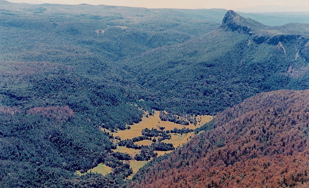 Lees Paddocks Hut | Mersey Forest TAS 7304, Australia