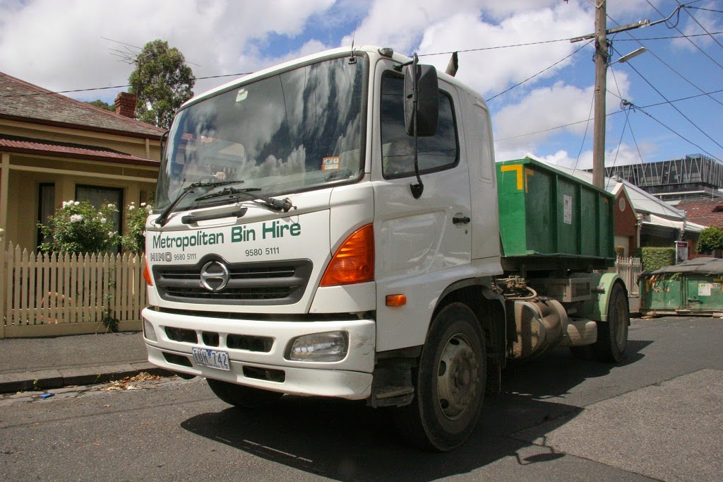 Metropolitan Bin Hire | 4/94/98 Kirkham Rd W, Keysborough VIC 3173, Australia | Phone: 1300 737 612