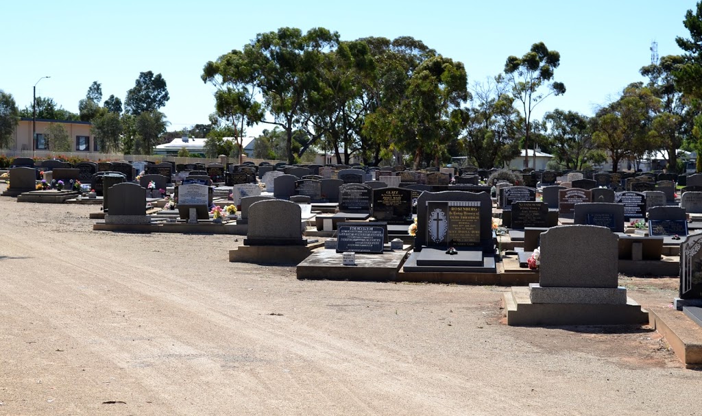 Loxton Cemetery | Loxton SA 5333, Australia