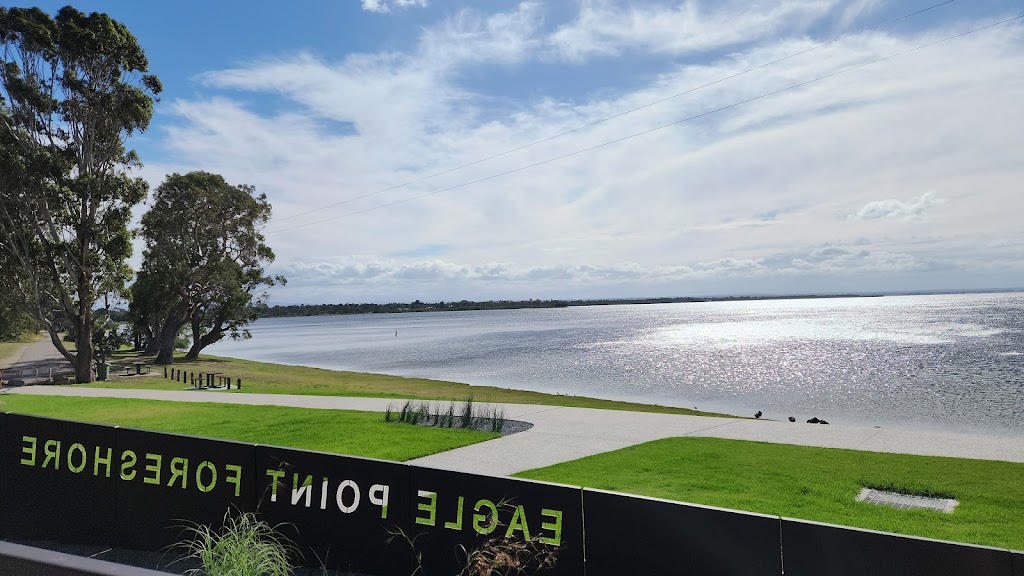 Eagle Point Foreshore Hub | 12 Eagle Bay Dr, Eagle Point VIC 3878, Australia | Phone: (03) 5153 9500