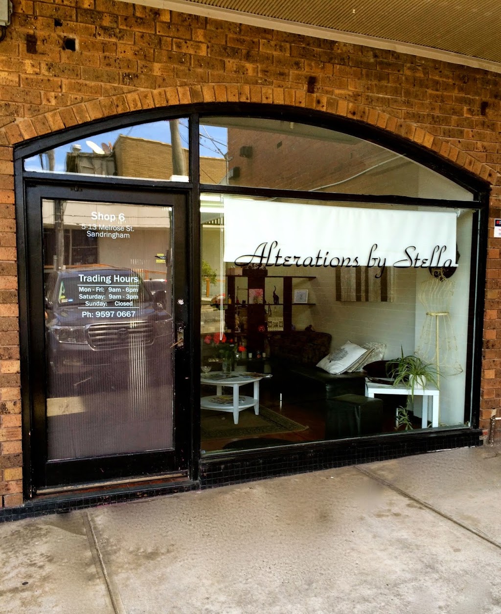 Alterations by Stella | 6/5-13 Melrose St, Sandringham VIC 3191, Australia | Phone: (03) 9597 0667