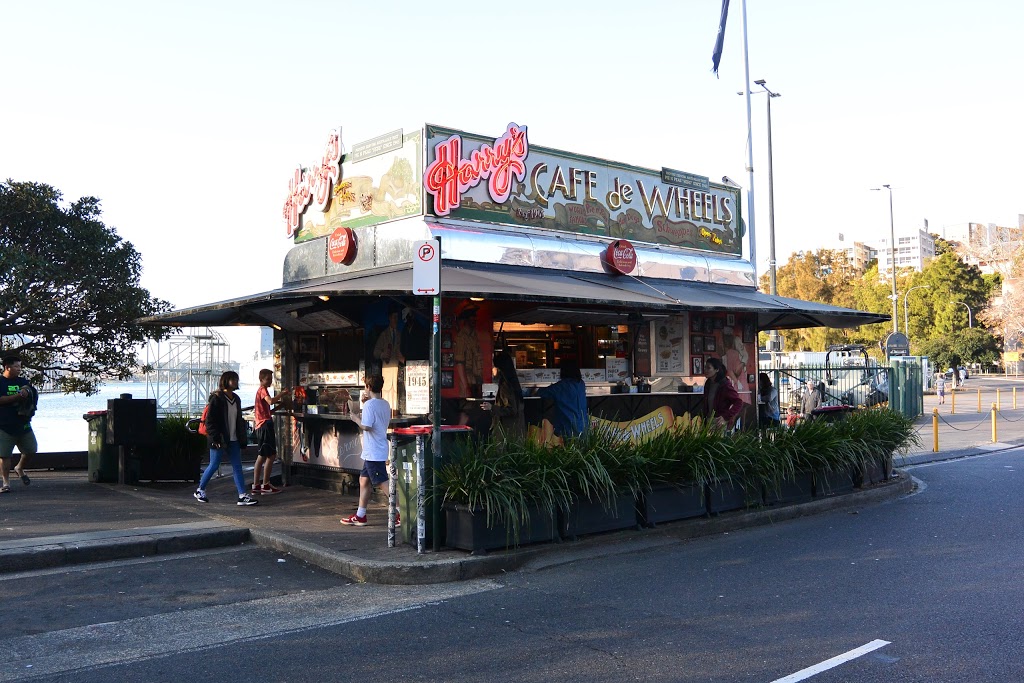 Harrys Cafe de Wheels - Woolloomooloo | Cowper Wharf Road &, Dowling St, Woolloomooloo NSW 2011, Australia | Phone: (02) 9357 3074