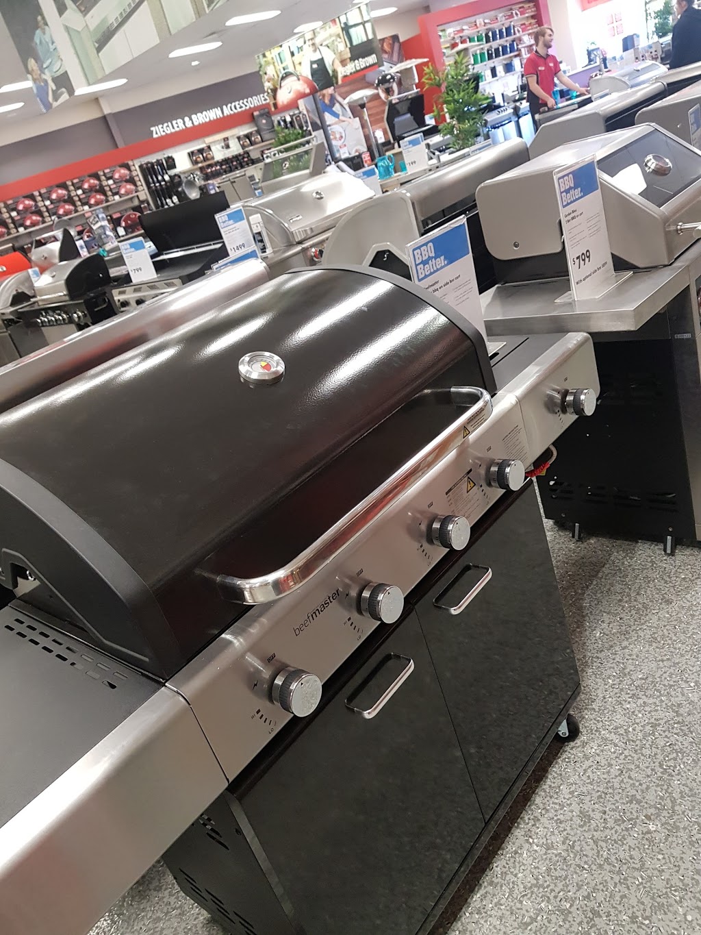 Barbeques Galore Warrawong | store | 131 King St, Warrawong NSW 2502, Australia | 0242762211 OR +61 2 4276 2211
